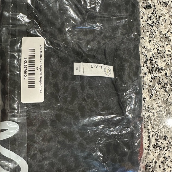 You Matter Brand New T-shirt - Picture 2 of 2